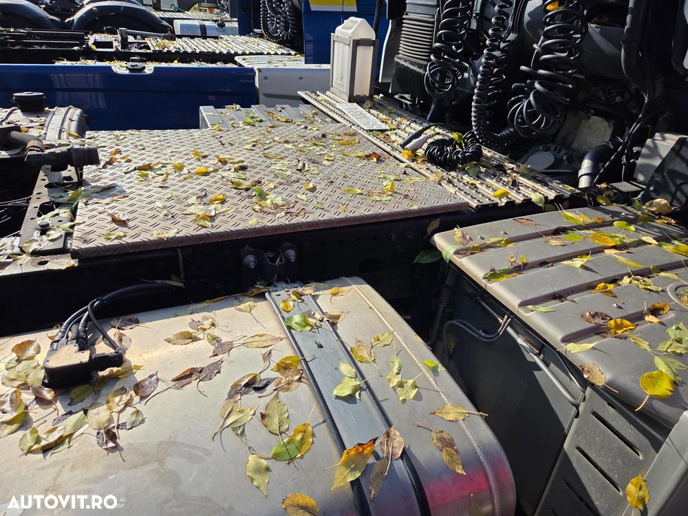 MAN TGX 18.500 4x2, 2019, 581.059km KIT BASCULARE, jante AL,Camera spate, AUTOMATA+INTARDER 6 trepte, Argintiu  metalizat, FRIGIDER, BALOANE FATA, Parasolar, GOARNE, Bara metalica fata, STARE FOARTE BUNA-POSIBILITATE LEASING 4 ani-PROMOTIE 25.900 EUR+Tva - 14