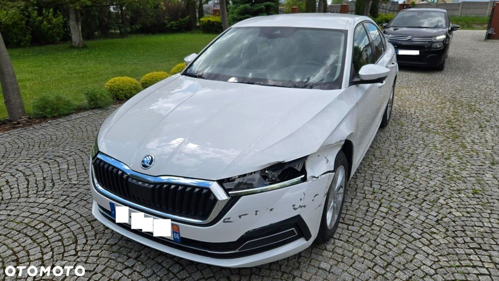 Skoda Octavia - 8