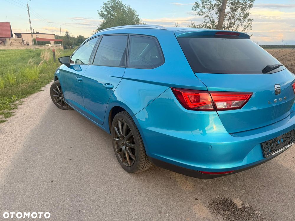 Seat Leon 2.0 TDI DPF Start&Stop CONNECT - 4