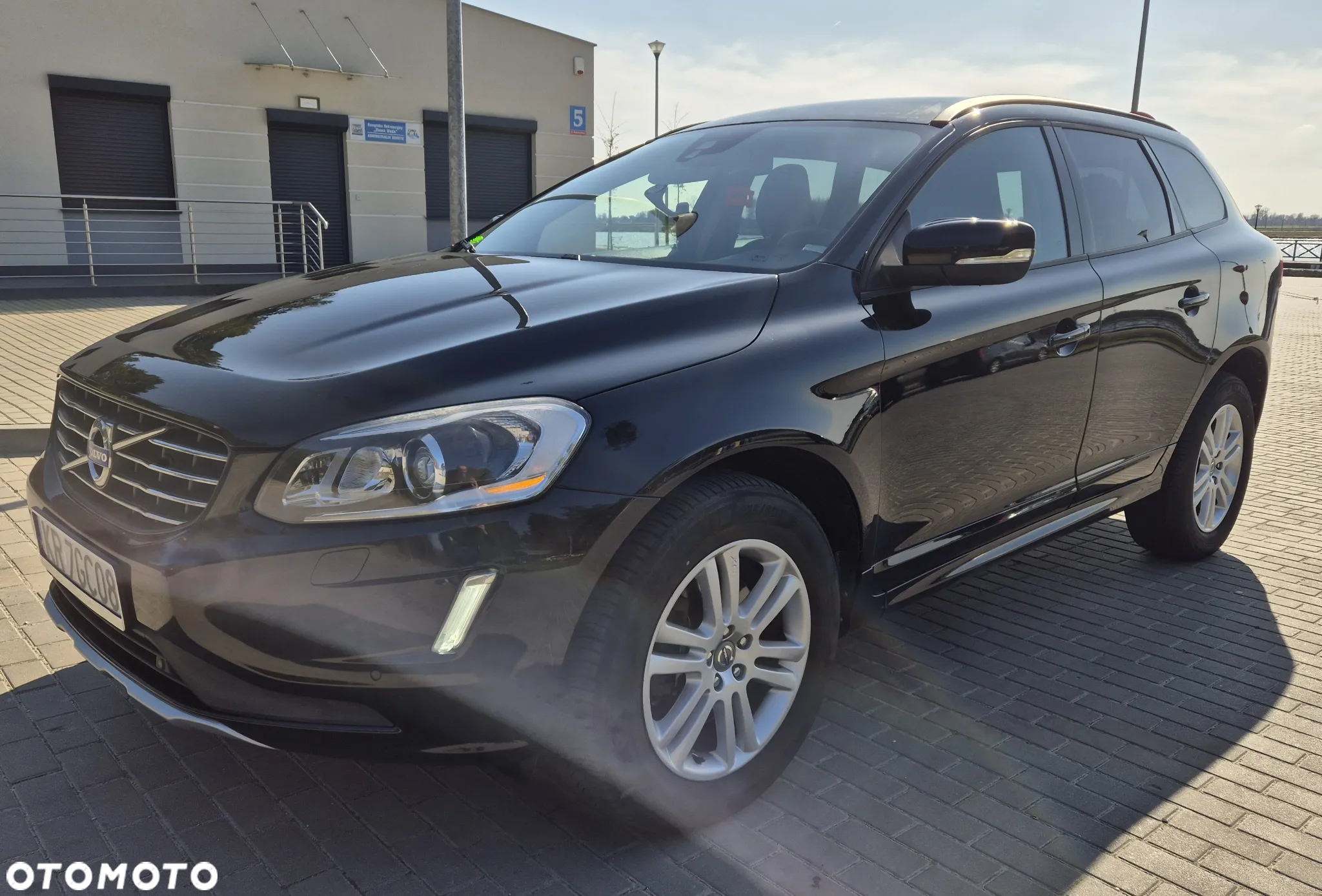 Volvo XC 60 D4 Drive-E Kinetic - 3