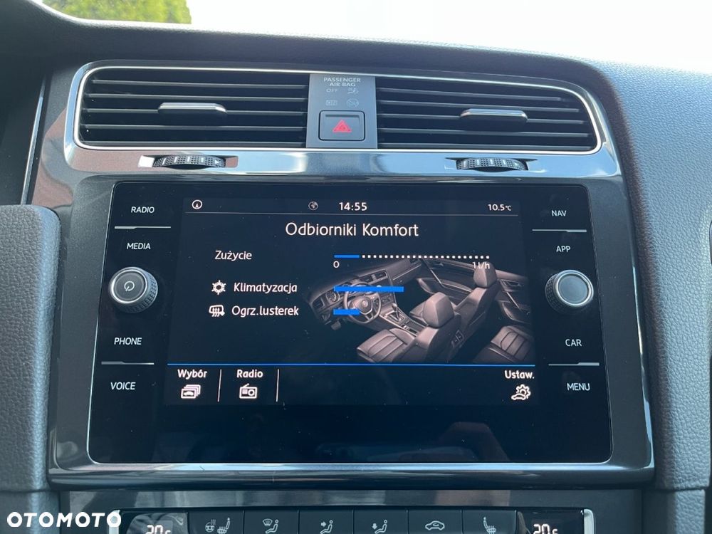 Volkswagen Golf Variant 2.0 TDI SCR Highline - 21