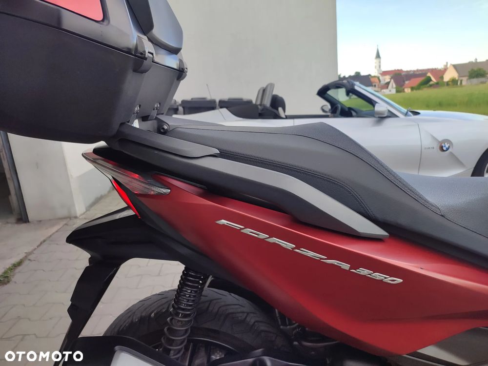 Honda NSS - 23