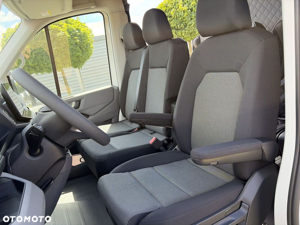 Volkswagen Crafter LIFT 2.0 TDI SCR 177KM, zabudowa brygadowa Hauser - 36