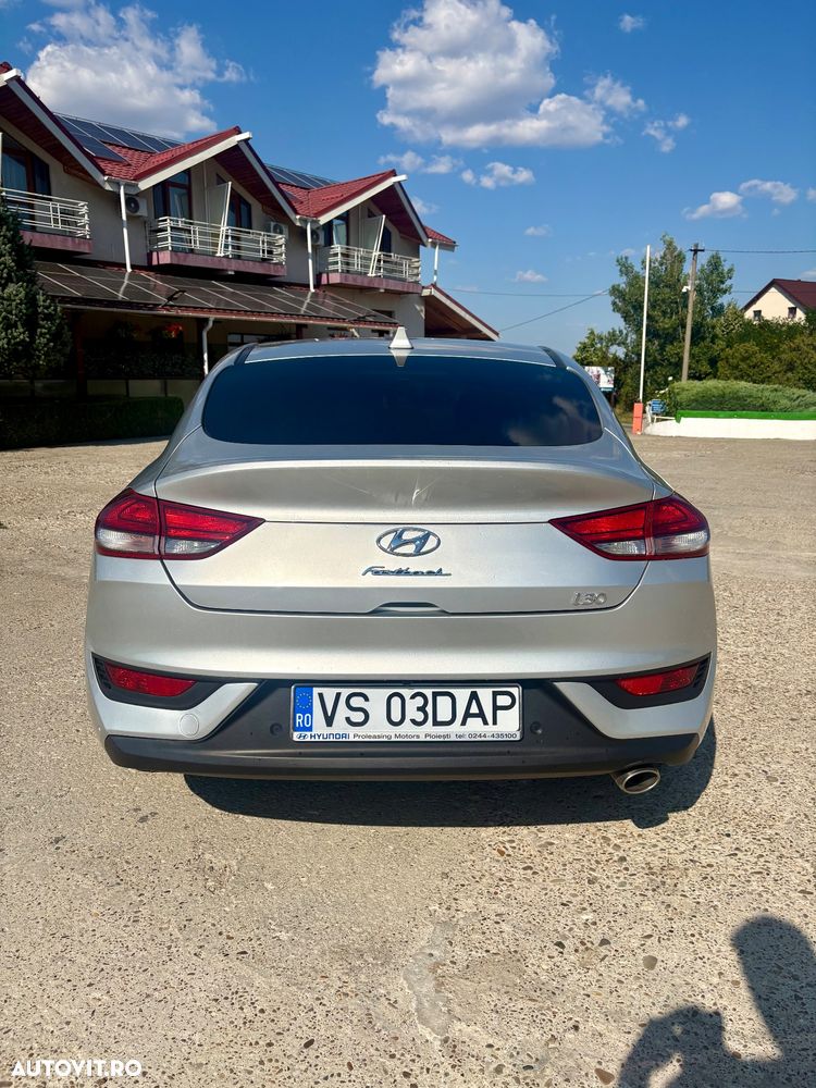 Hyundai i30 1.4 T-GDI 140CP 5DR 7DCT Exclusive+ - 4