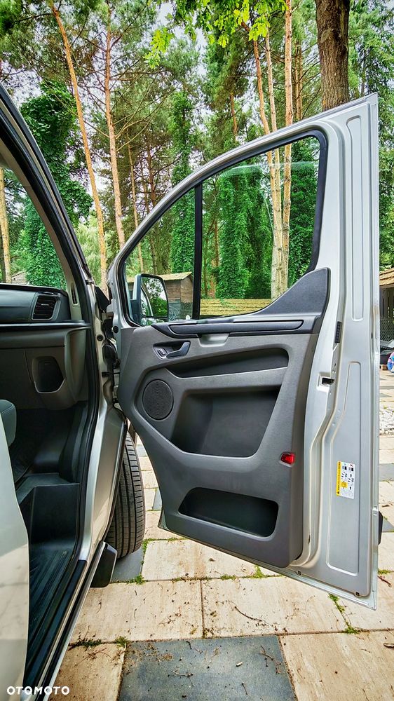 Ford Transit Custom 270 L1H1 Limited - 25