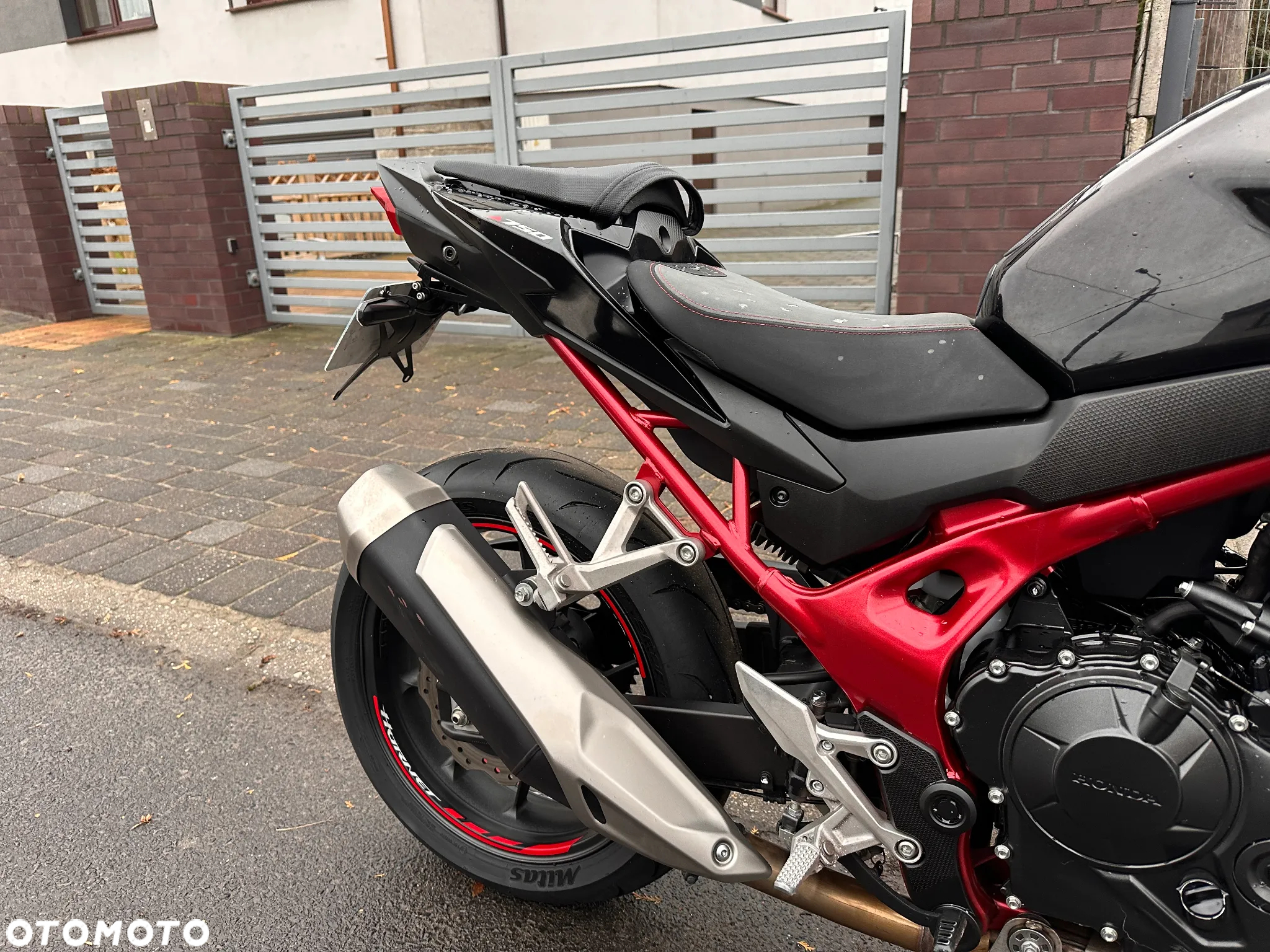 Honda Hornet - 26