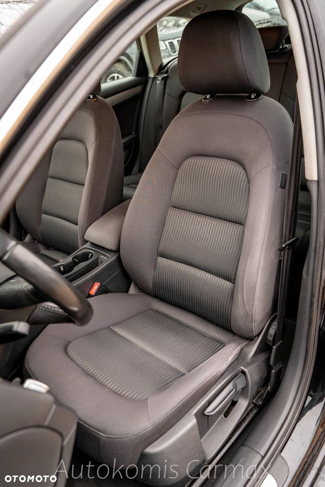 Audi A4 Avant 2.0 TDI 116g DPF Attraction - 15