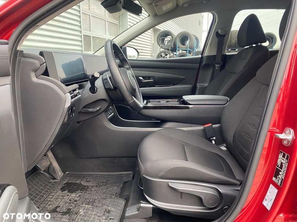 Hyundai Tucson 1.6 T-GDi HEV Smart 2WD - 13