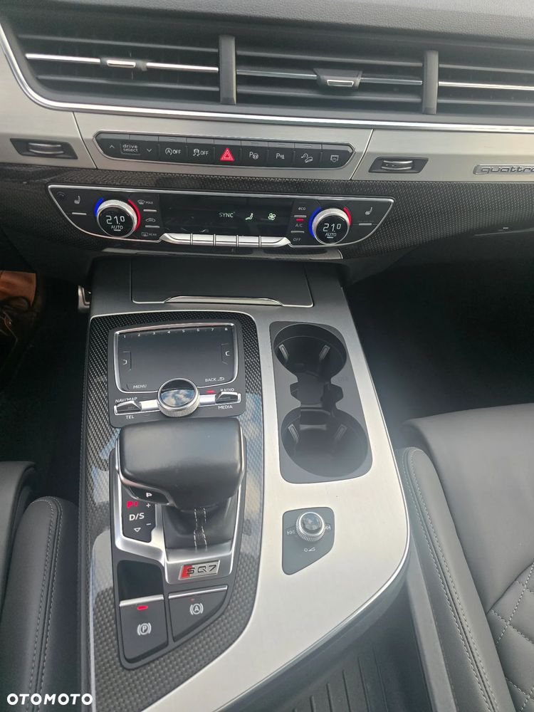 Audi SQ7 - 19