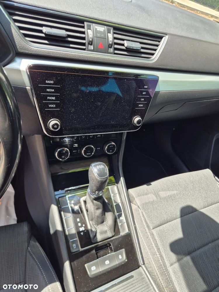 Skoda Superb 2.0 TDI Ambition DSG7 - 14