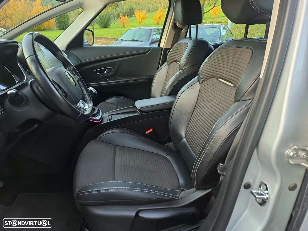 Renault Grand Scénic 1.5 dCi Intens Hybrid Assist SS - 11