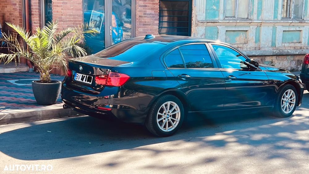 BMW Seria 3 320d Aut. - 2