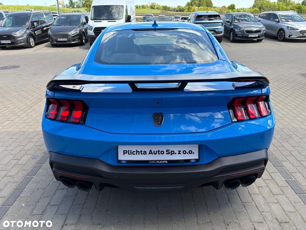 Ford Mustang - 9
