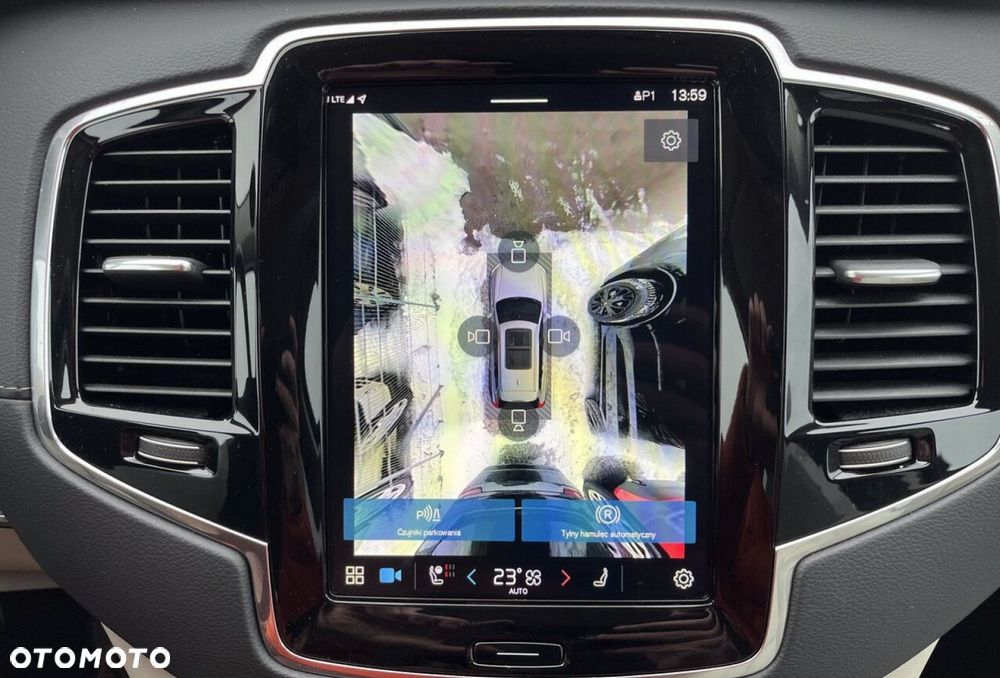 Volvo XC 90 - 16