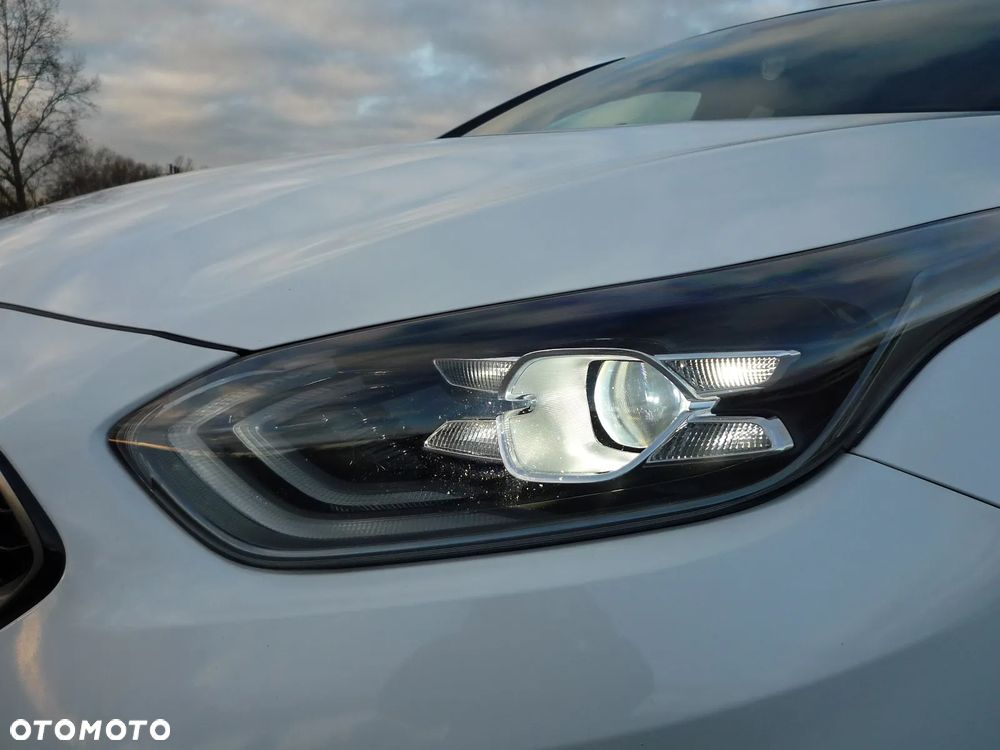 Kia ProCeed 1.4 T-GDI DCT7 OPF GT LINE - 10