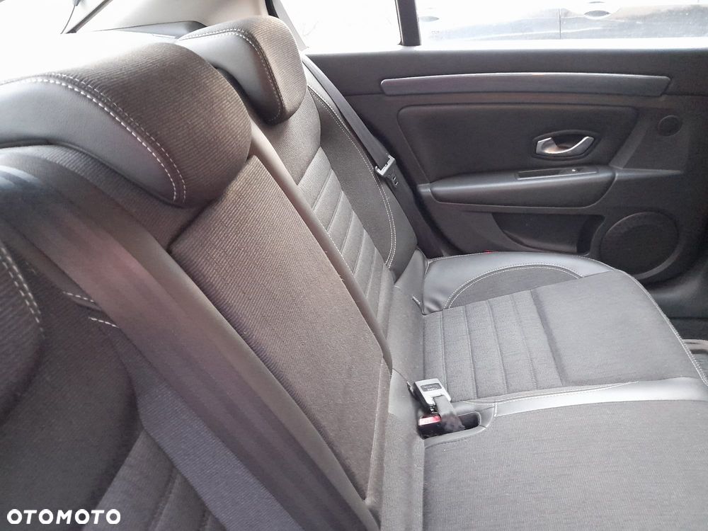 Renault Laguna 2.0 dCi Dynamique - 23