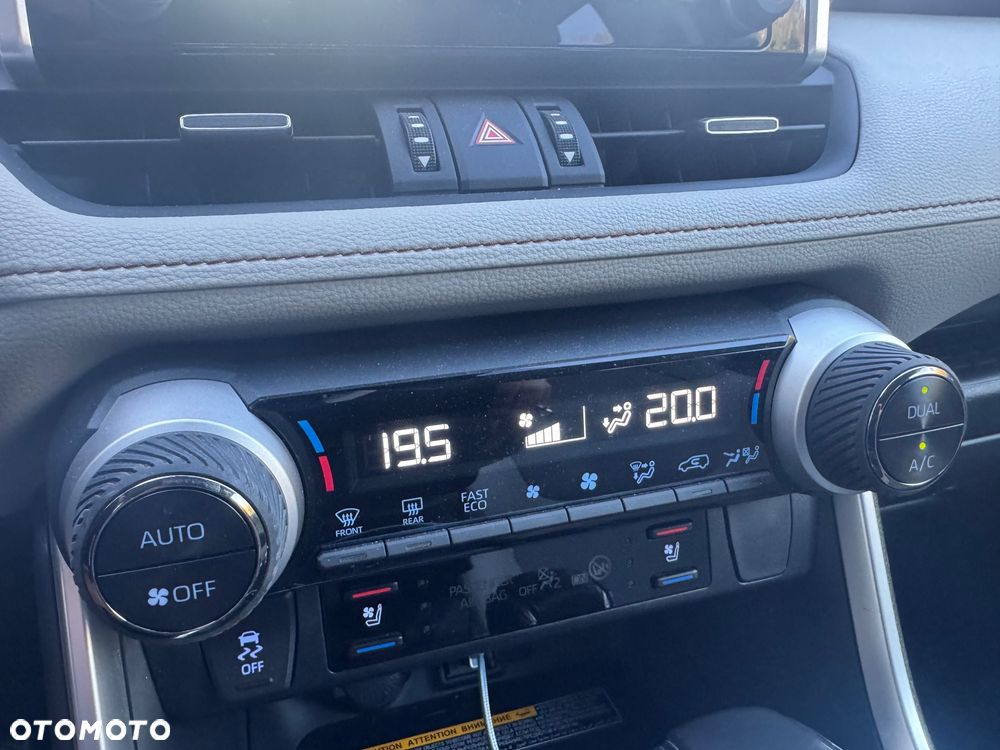 Toyota RAV4 2.5 Hybrid Executive 4x2 - 29