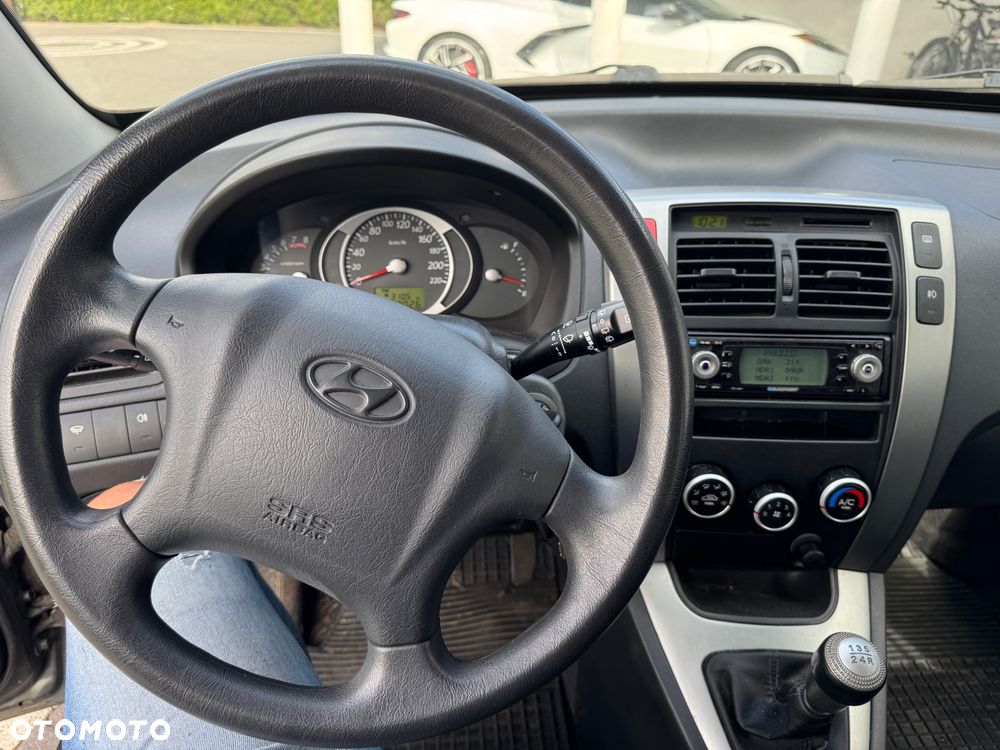 Hyundai Tucson 2.0 2WD Team 08 - 12