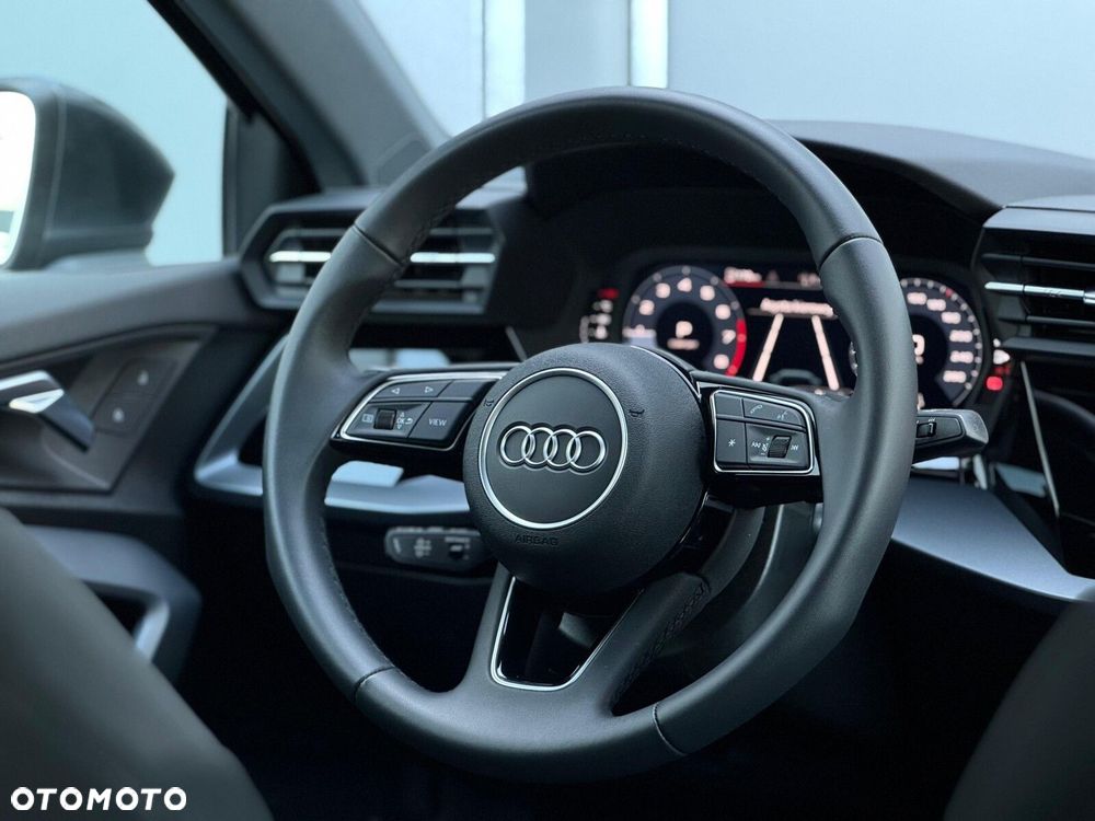 Audi A3 Limousine 35 TFSI mHEV S Line S tronic - 17