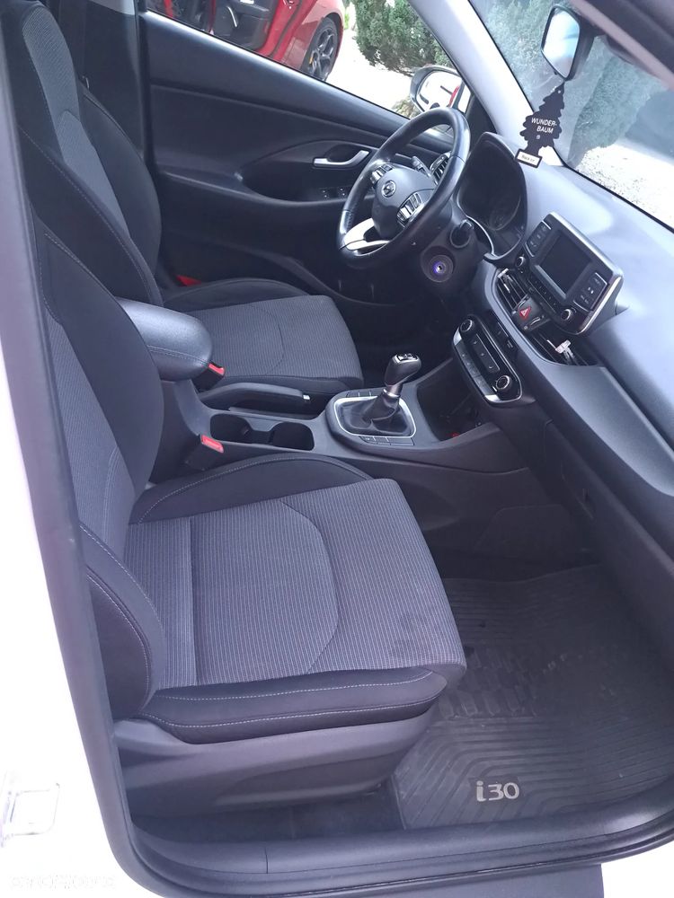 Hyundai i30 - 12