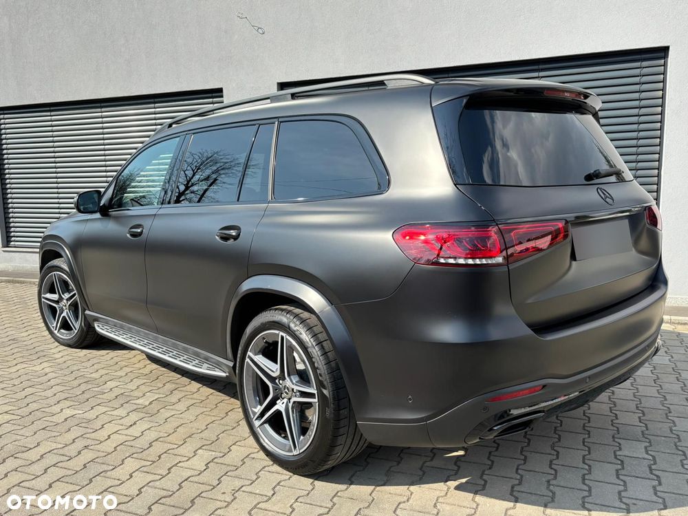 Mercedes-Benz GLS - 9