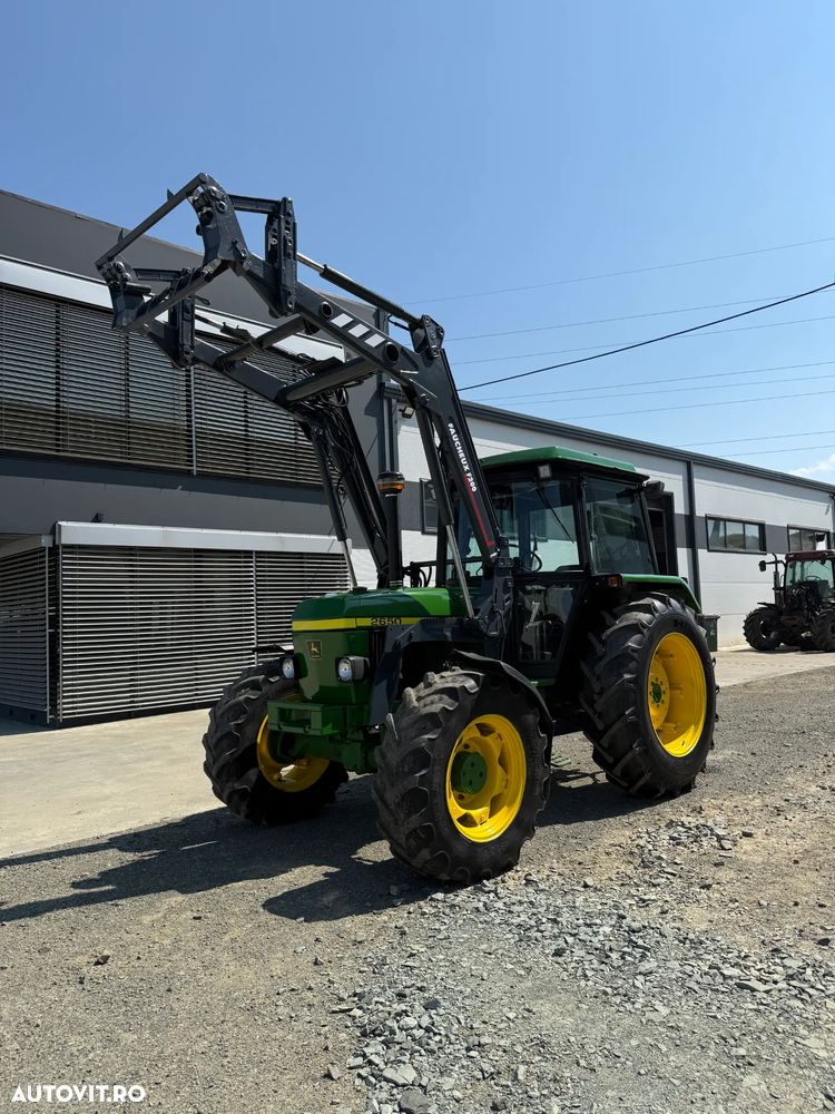 John Deere 2650 - 1