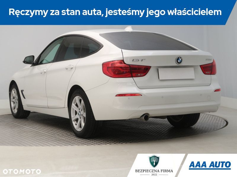 BMW 3GT - 6