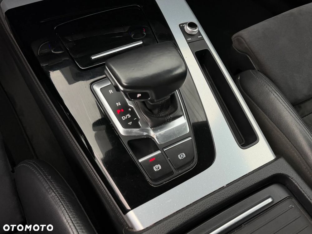 Audi Q5 40 TDI mHEV Quattro S Line S tronic - 22