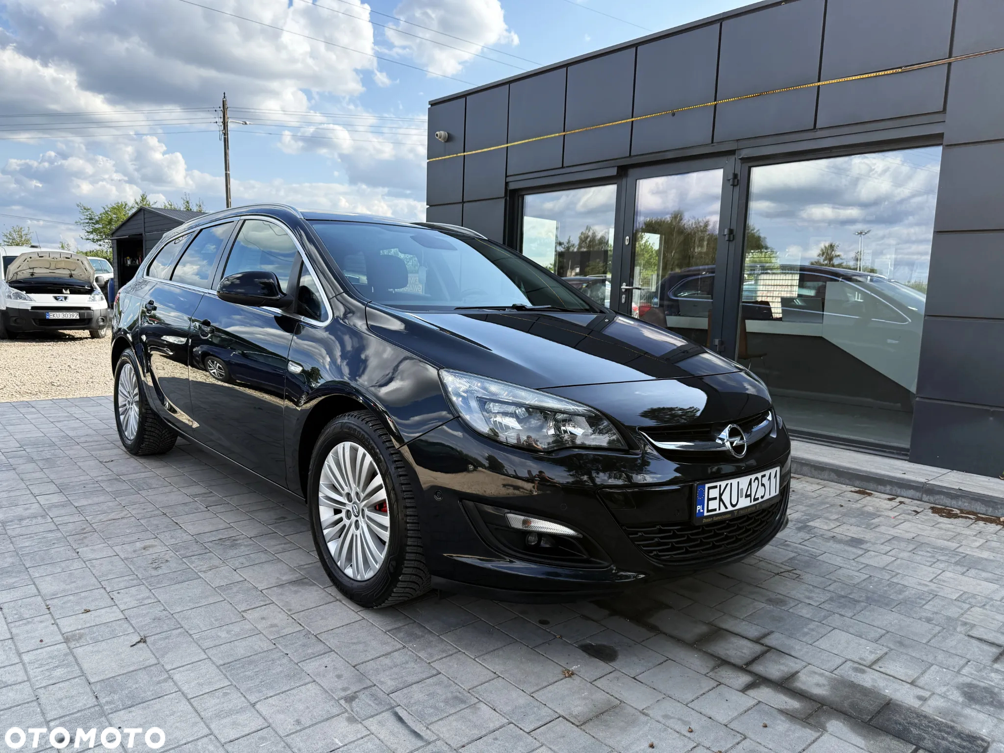 Opel Astra IV 1.4 T Cosmo S&S - 4