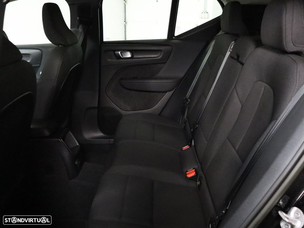 Volvo XC 40 1.5 T4 PHEV Essential - 7