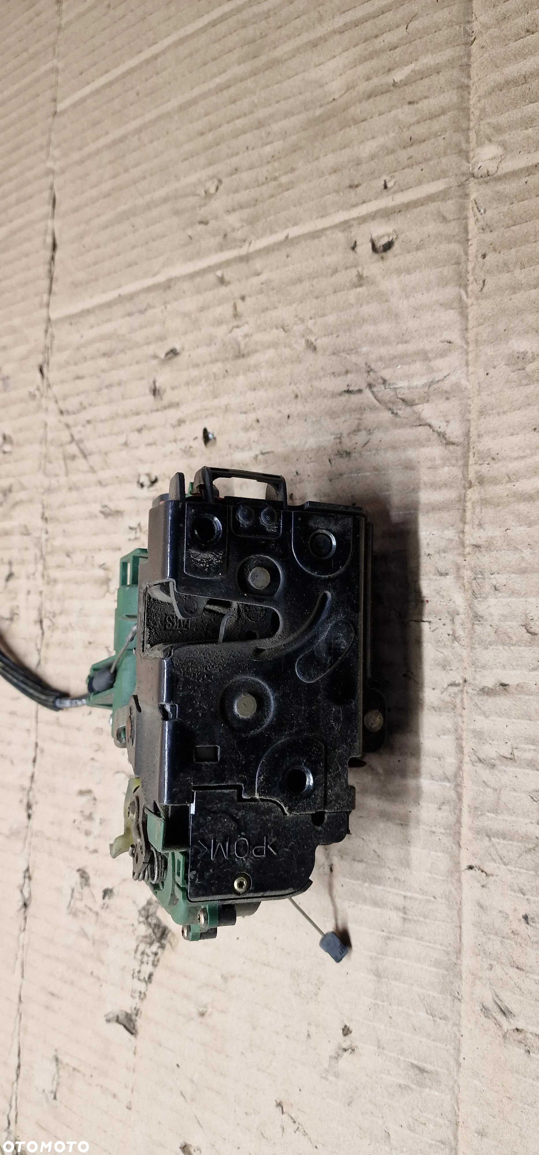 Zamek drzwi lewy przód przedni 8 PIN VW New Beetle 3B1837015Q - 6