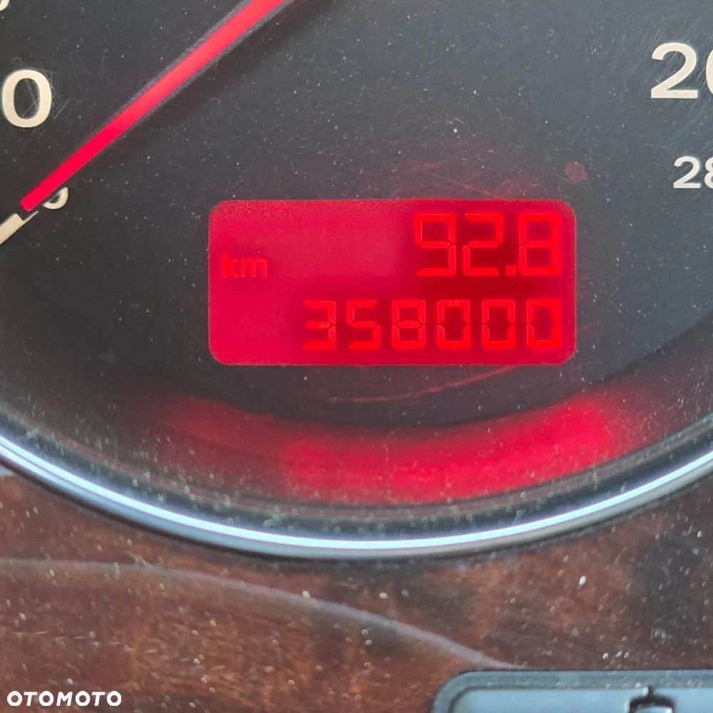 Audi A8 3.2 FSI - 3