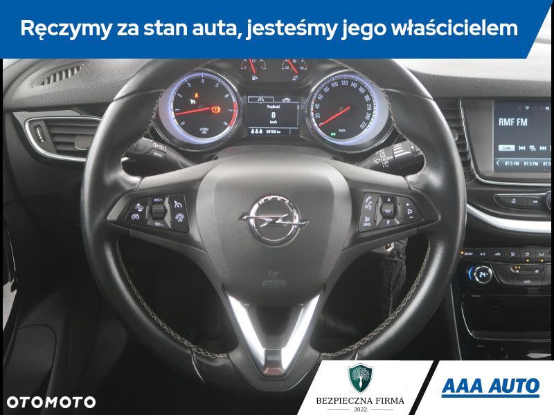 Opel Astra - 16