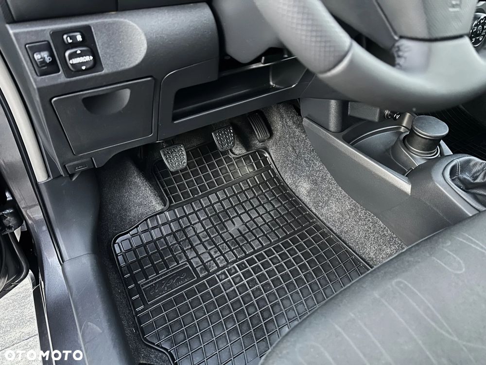 Toyota Yaris 1.0 Luna A/C - 11