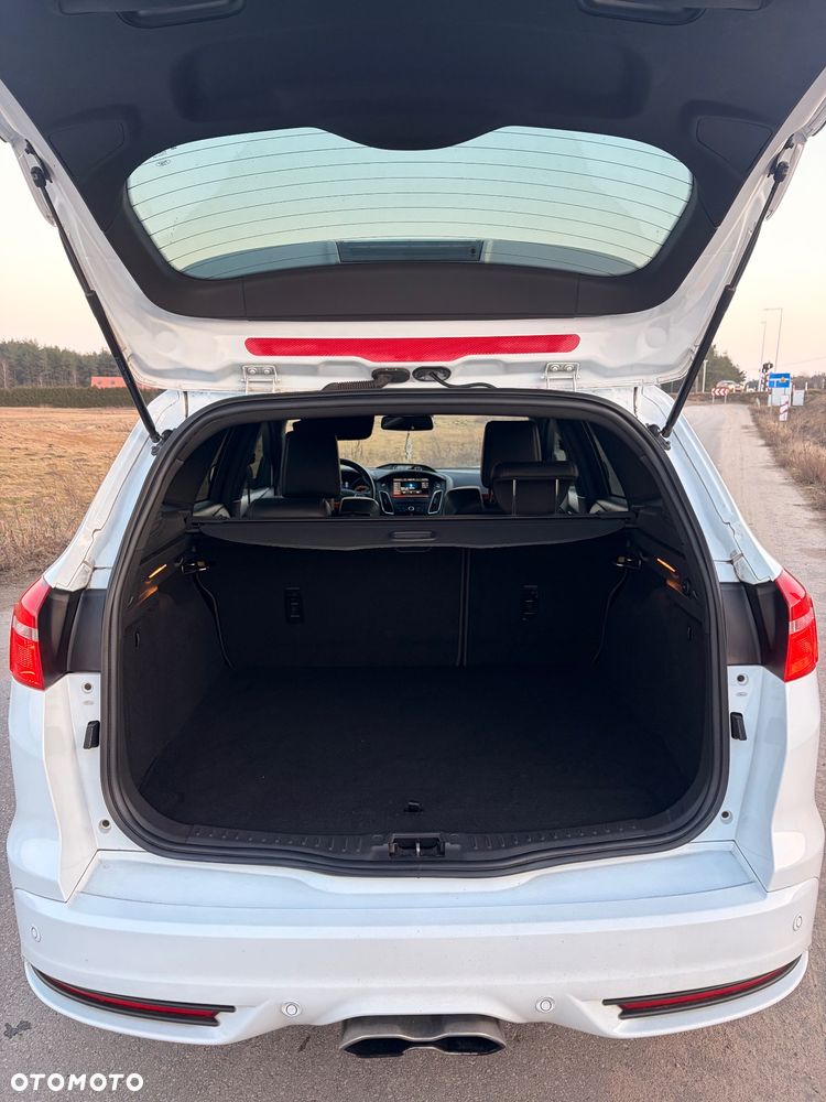 Ford Focus SW 2.0 EcoBoost ST - 10