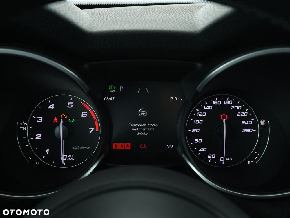 Alfa Romeo Stelvio - 15