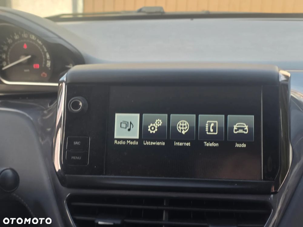 Peugeot 208 1.2 PureTech Allure - 5