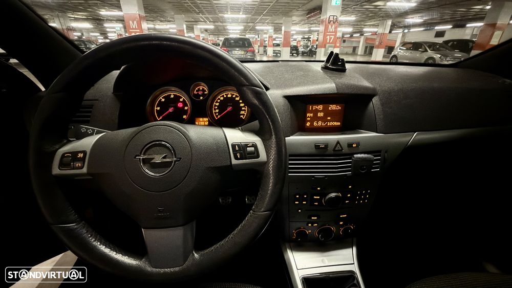 Opel Astra GTC 1.7 CDTi - 7