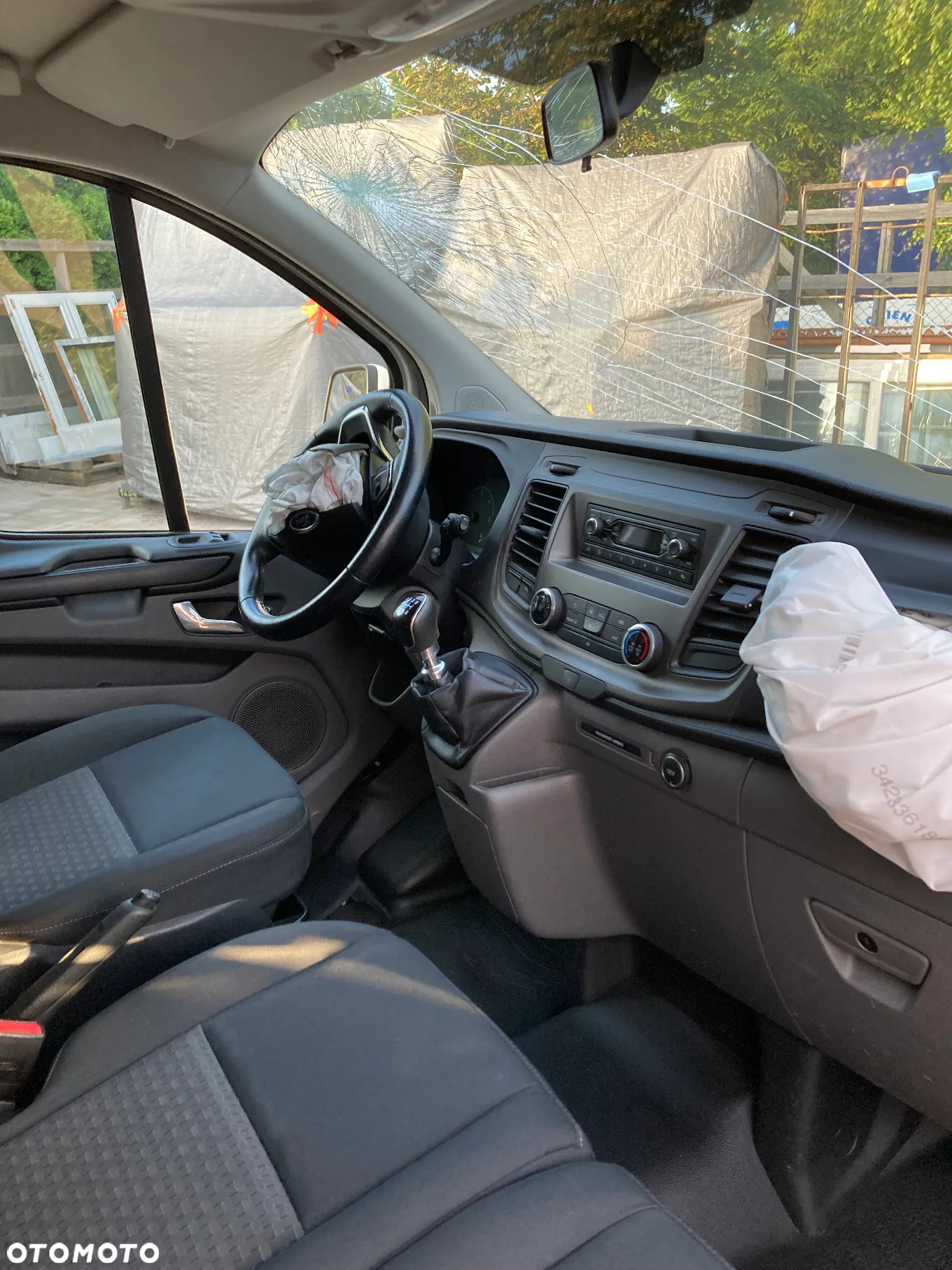 Ford Transit Custom L2H2 - 26