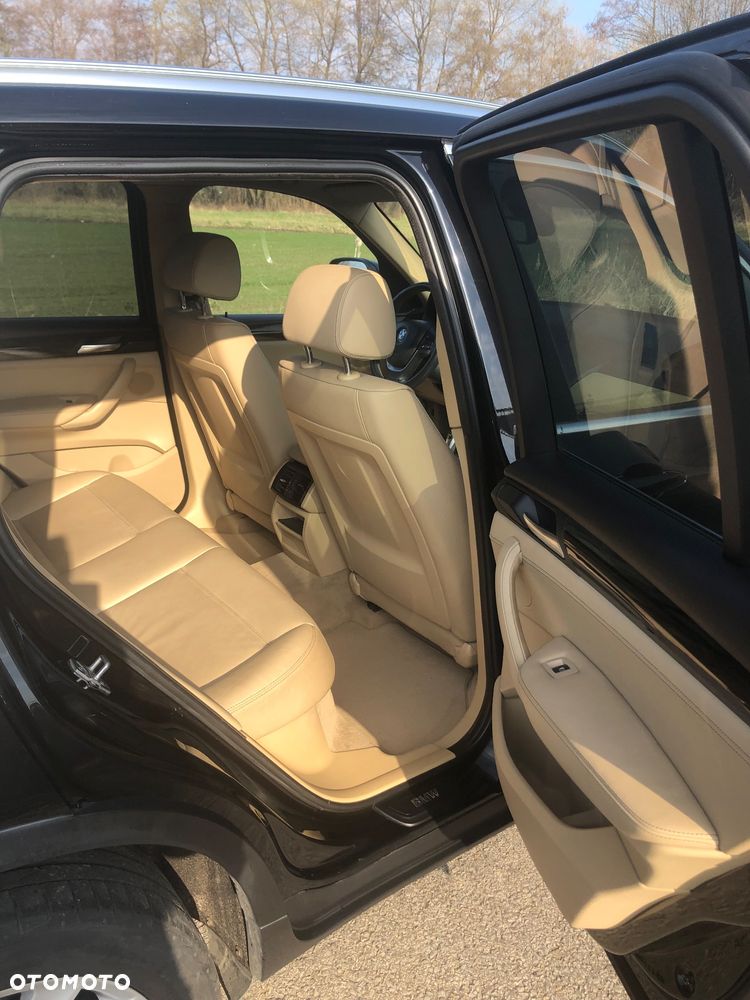 BMW X3 xDrive20d - 9