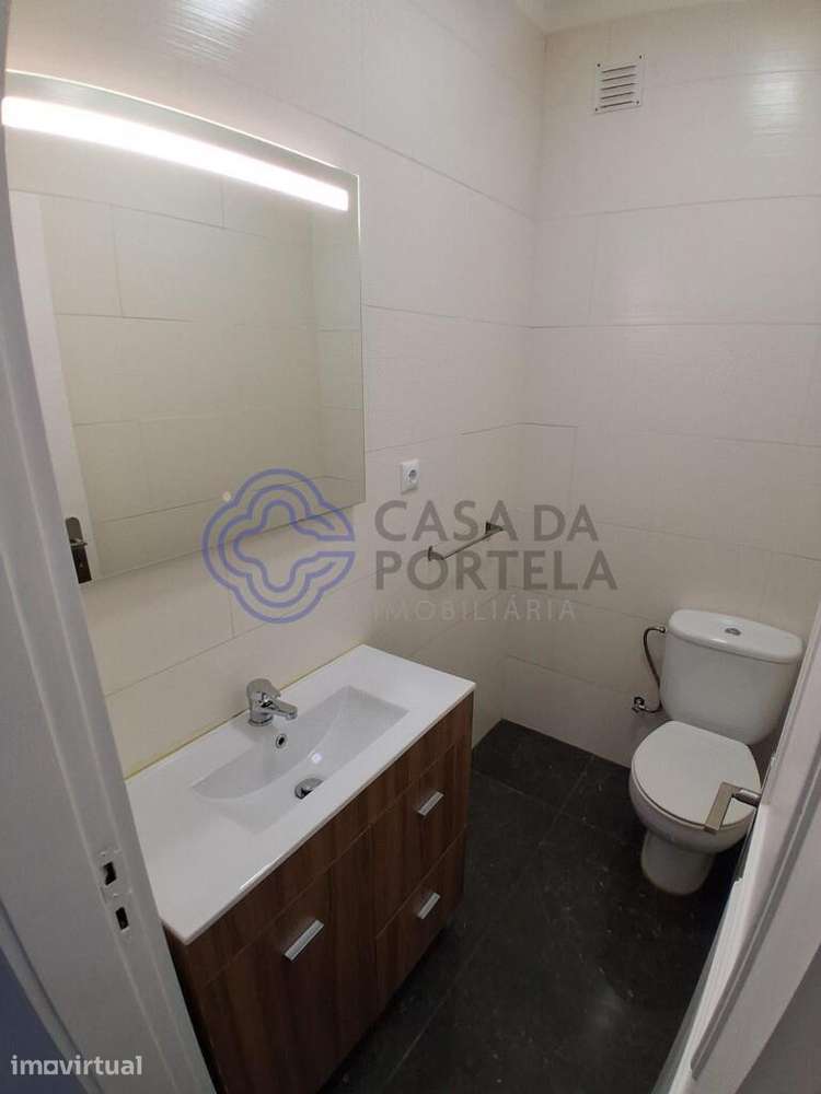 T3 remodelado em Fânzeres, Rio Tinto - Grande imagem: 4/22