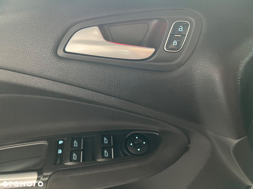 Ford C-MAX - 25