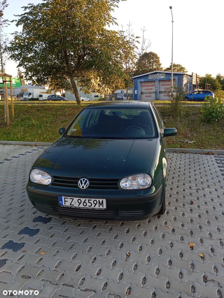 Volkswagen Golf IV 1.4 Basis - 3