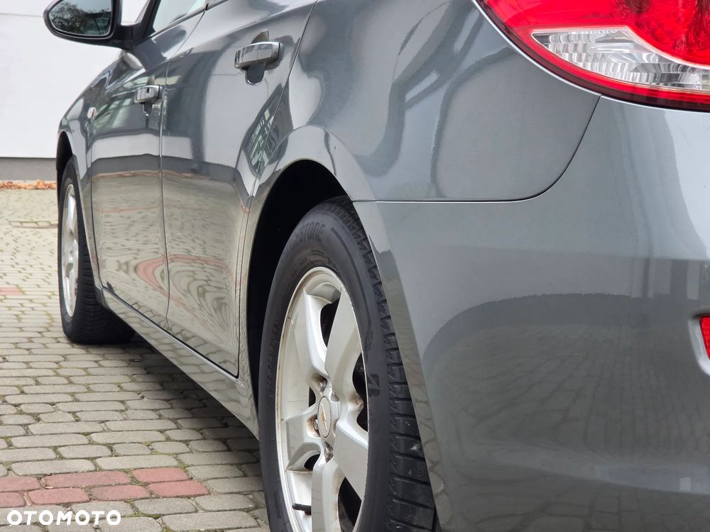 Chevrolet Cruze 2011 photo 5