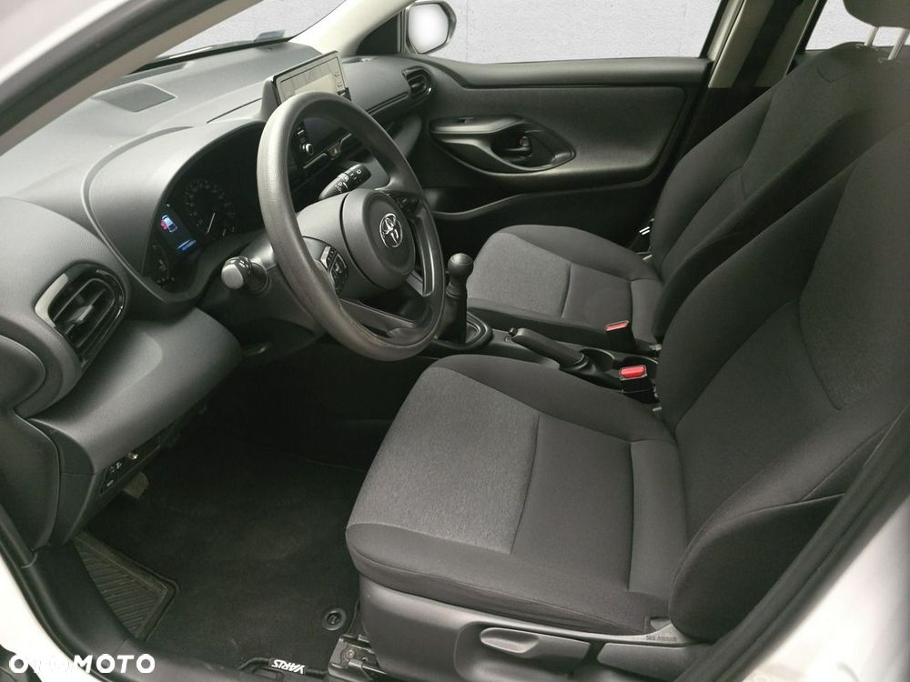 Toyota Yaris - 21