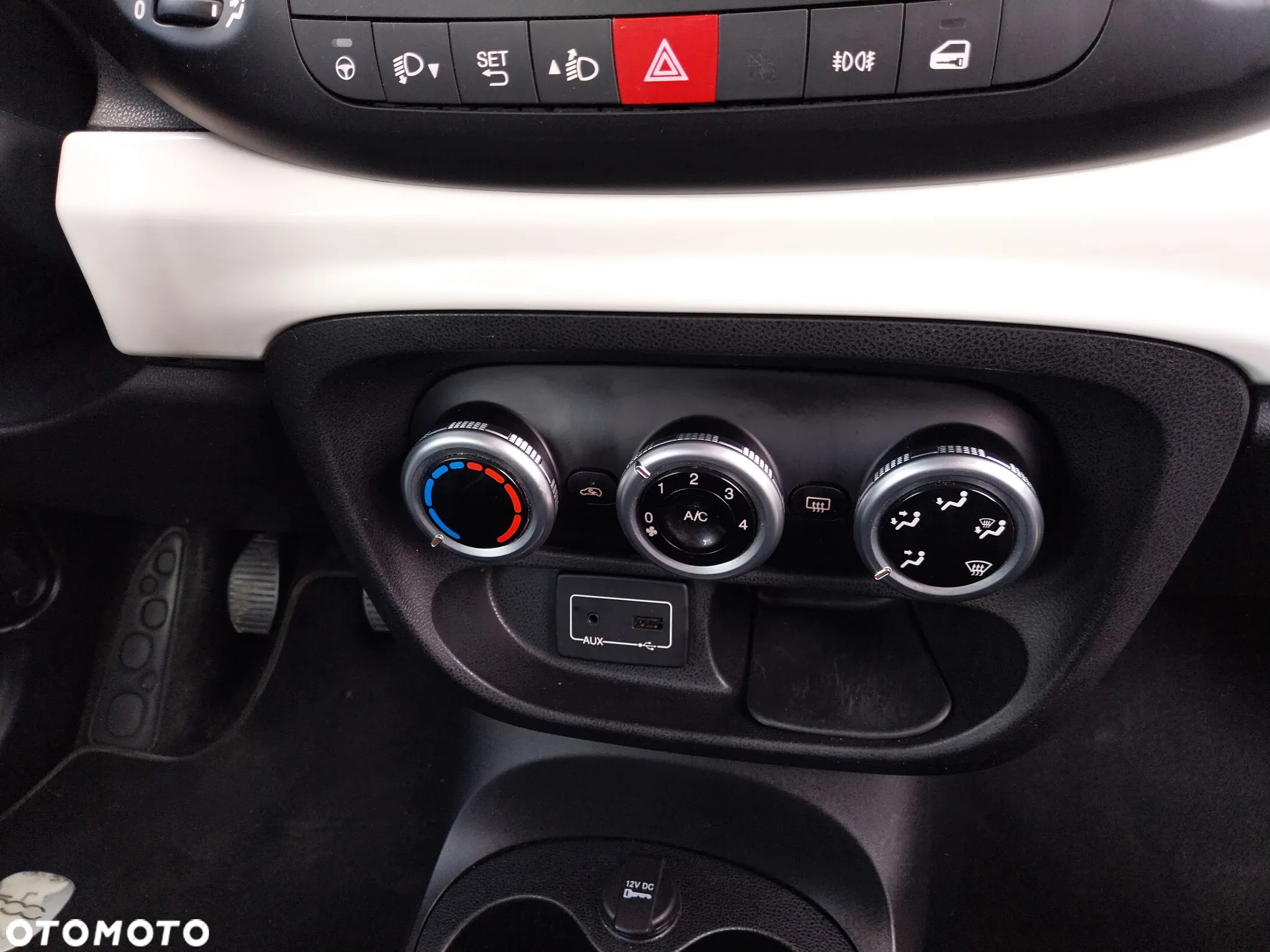 Fiat 500L 1.4 16V T-Jet Pop Star - 21