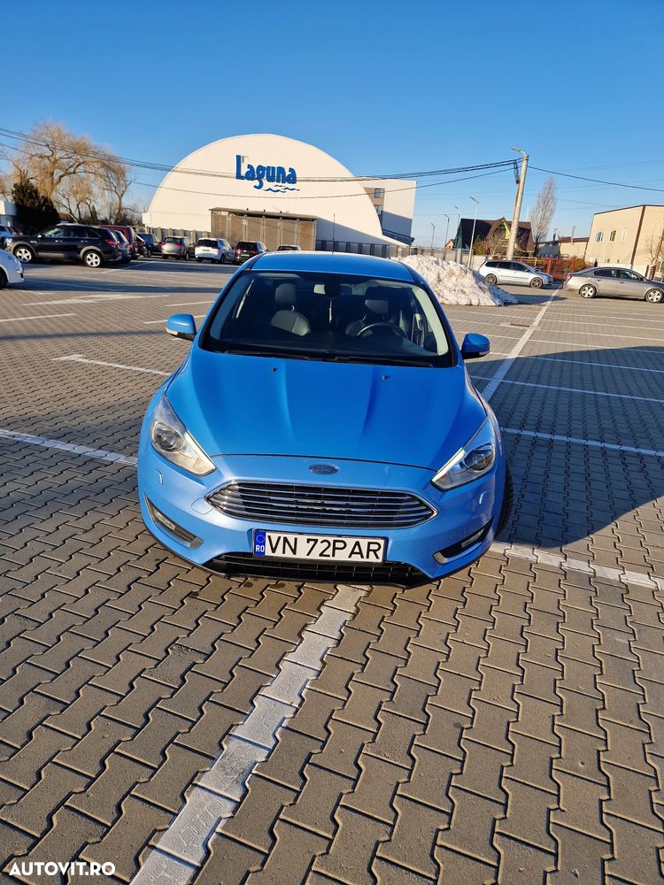 Ford Focus 1.5 TDCi Powershift Titanium - 2