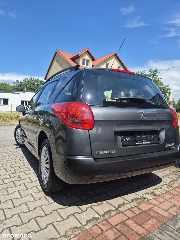 Peugeot 207 75 Urban Move - 11