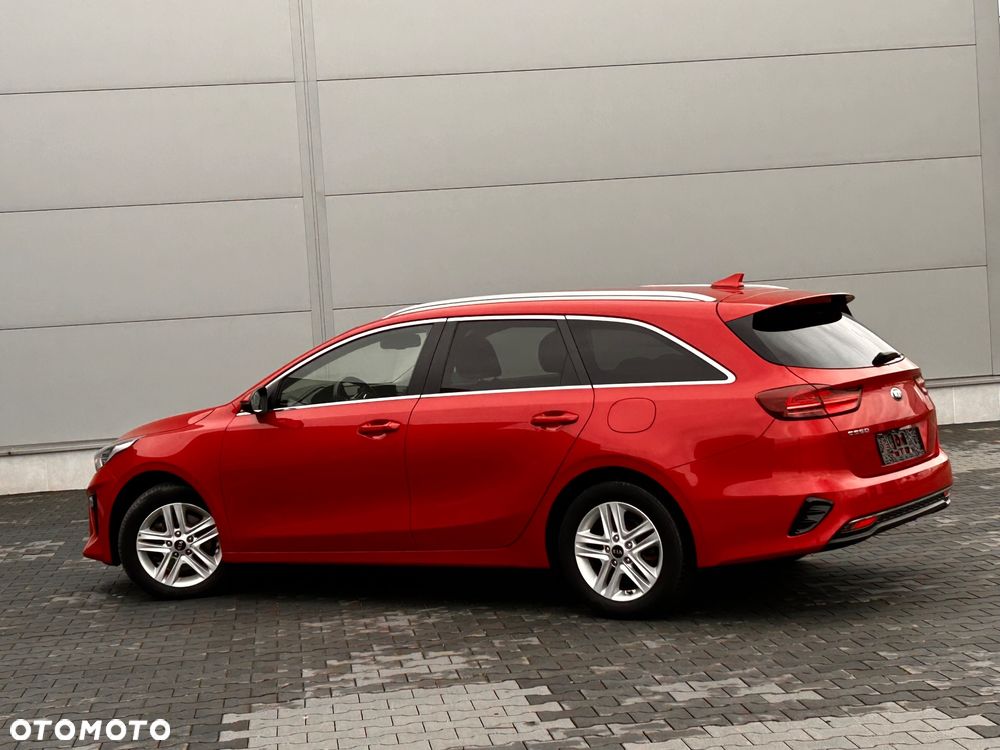 Kia Ceed 1.6 CRDi SCR L Business Line Plus DCT - 16