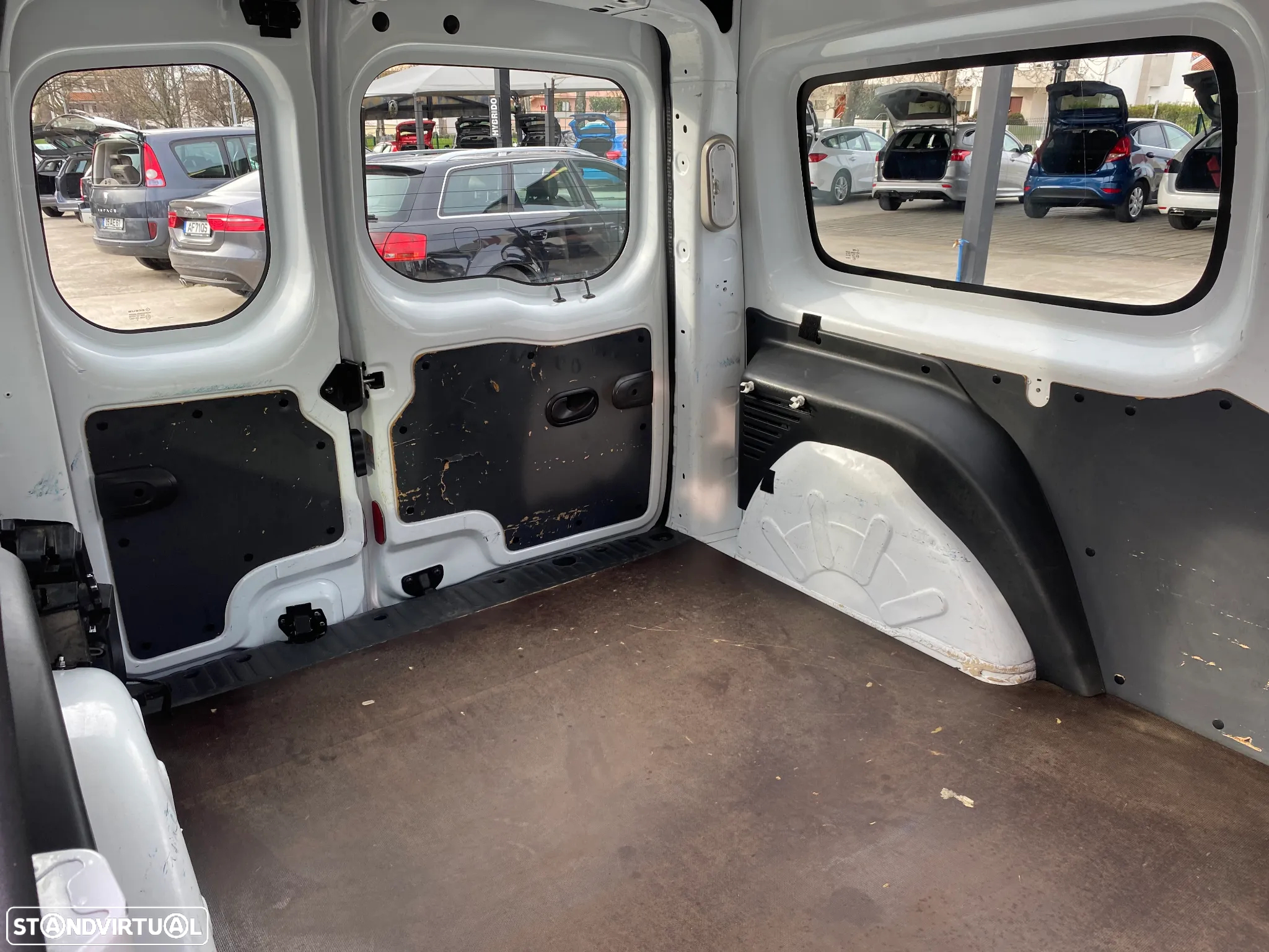 Renault Kangoo 1.5 dCi Maxi Longa - 12